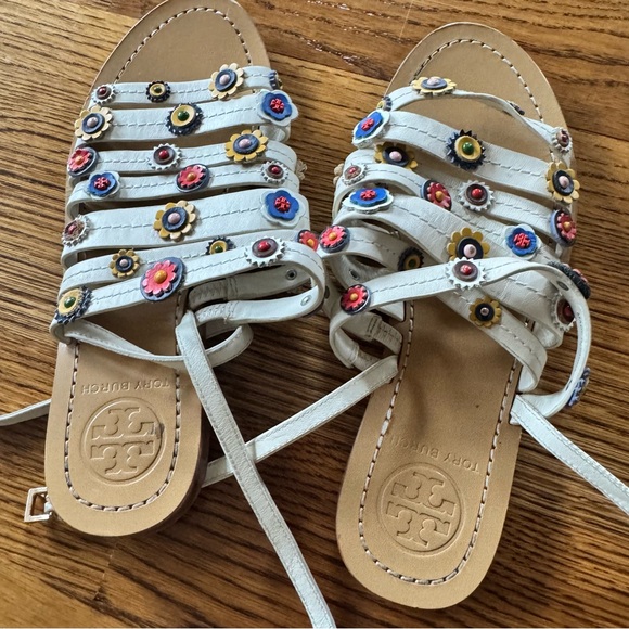 Tory Burch Women's Marguerite Floral Strappy Sandals | Size 6 - Picture 4 of 4